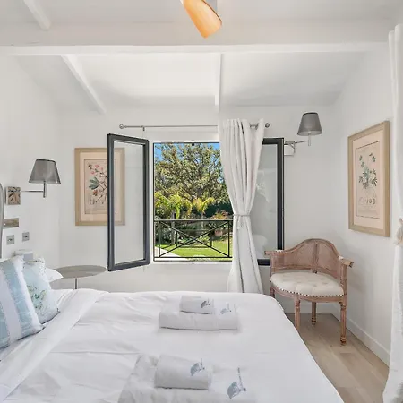 Villa Piscine Privee - Vue Panoramique - Calme - 8 Personnes Hyères